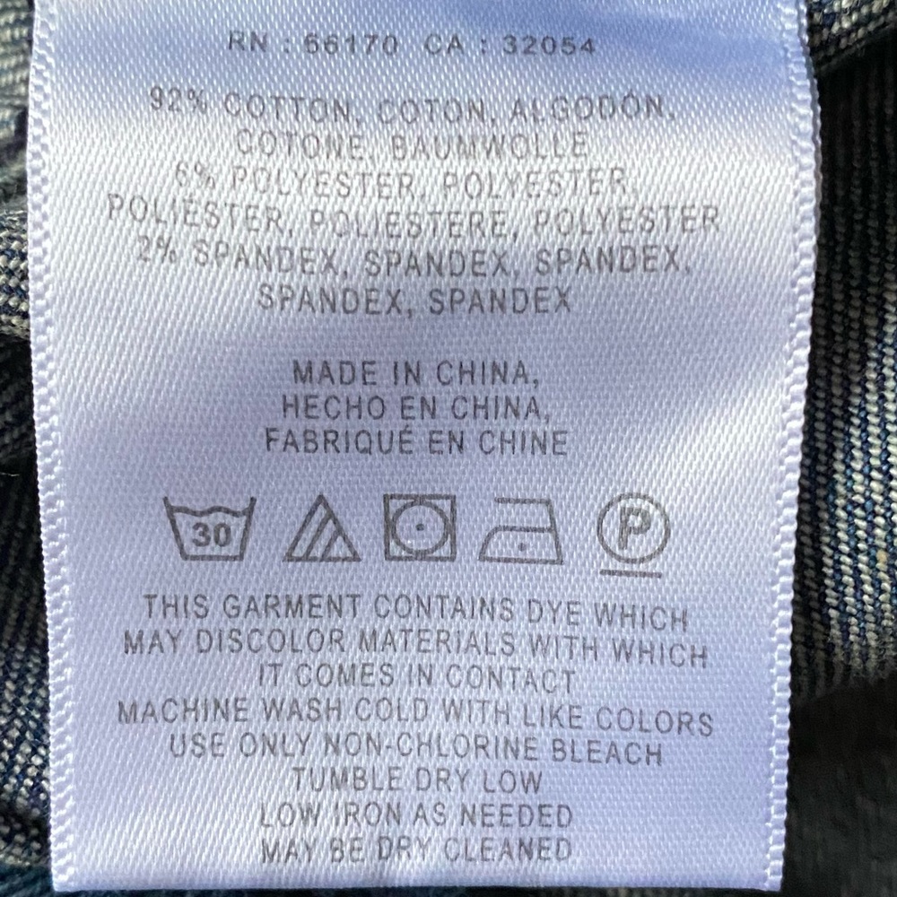 NWT Pilcro Braided Leather Pocket Detail Flare Leg Jeans, 28 - Picture 15 of 15